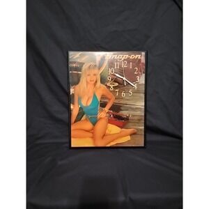 Snapon Tools Vintage Wood Clock Lynn Austin Hooters Girl Clock Inop. *Rare*